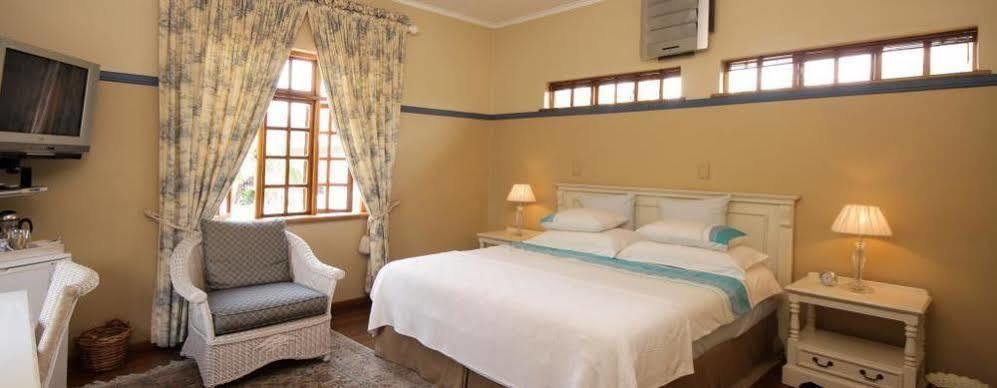 Shani Guest House Brooklyn  Exterior photo